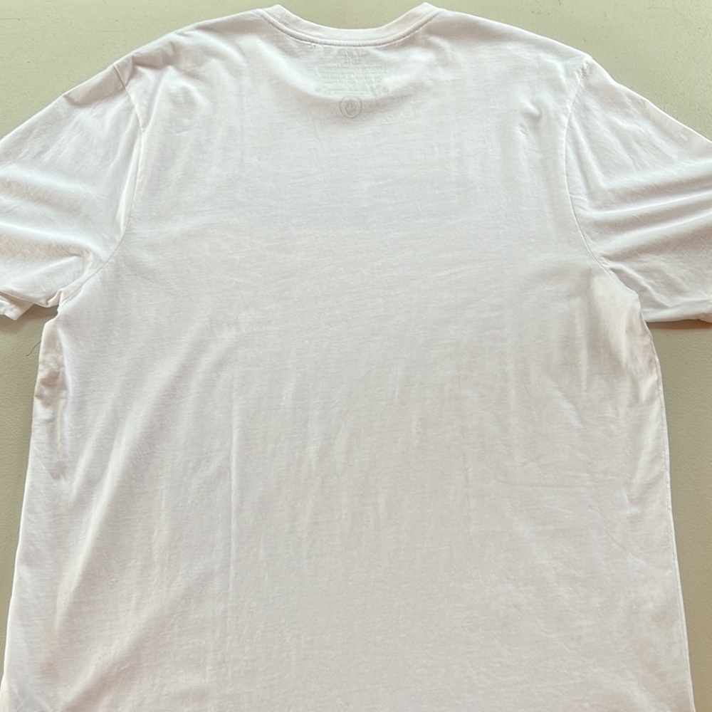 Volcom Tee (XL) NWT - Picture 5 of 6